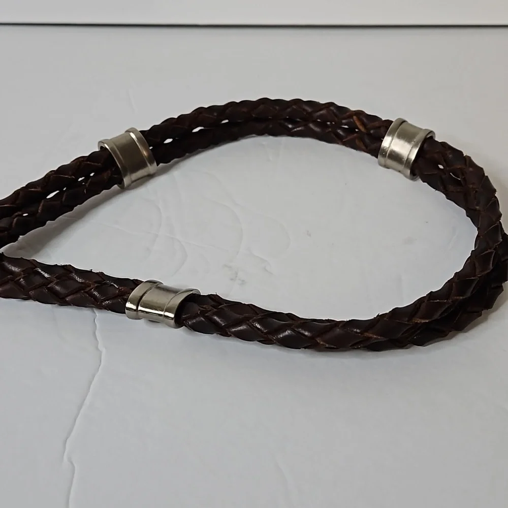 Leather Roped Belt Brown detail Silver Hardwear accent  Pre-owned
